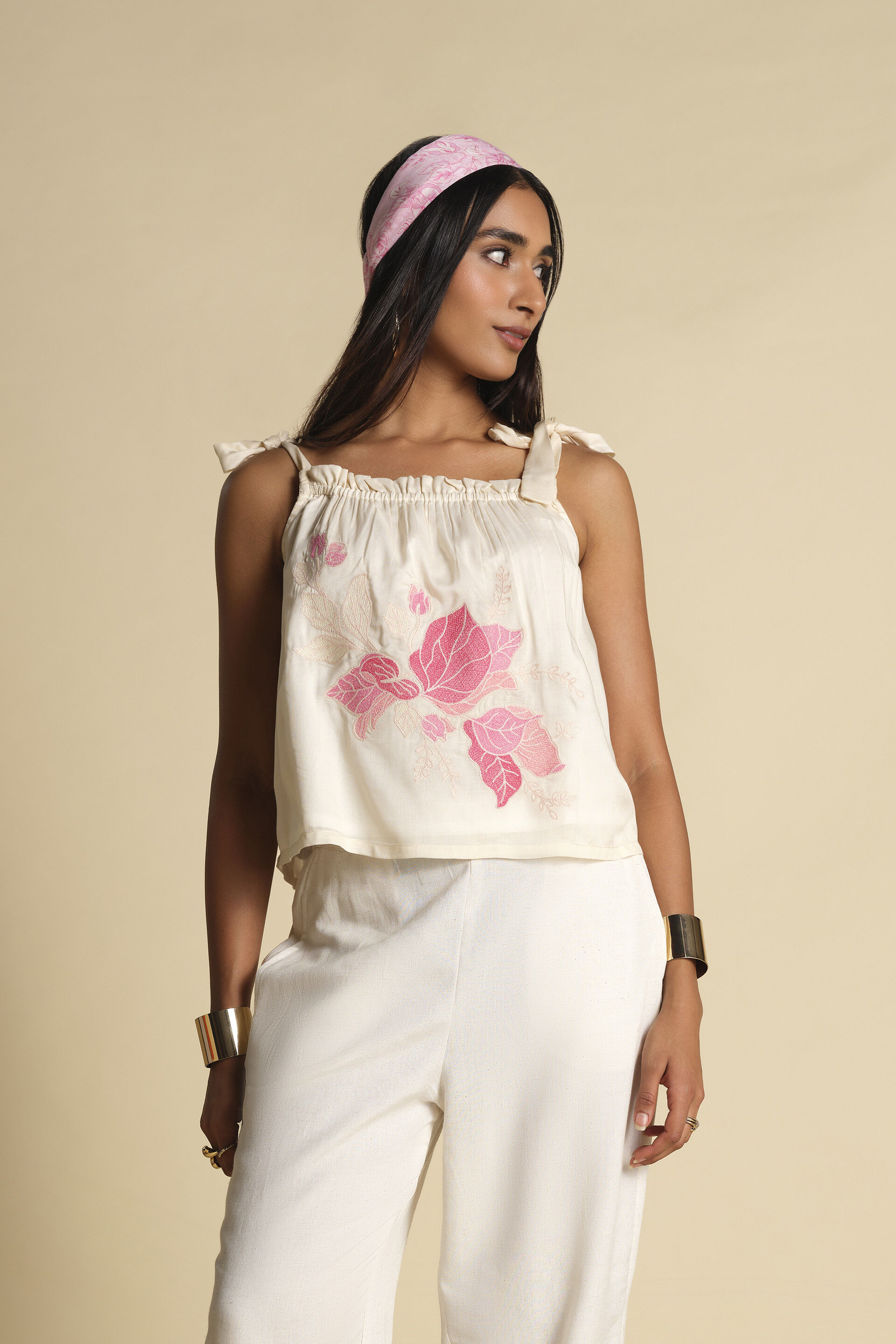 Chahek Crop Top, Off White, image 7